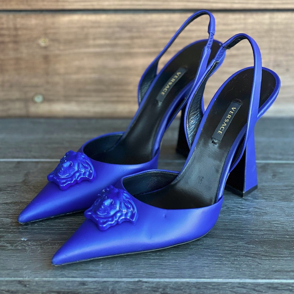 Versace La Medusa Slingback Pumps Satin Blue Heels 38 Leather Pointed Toe